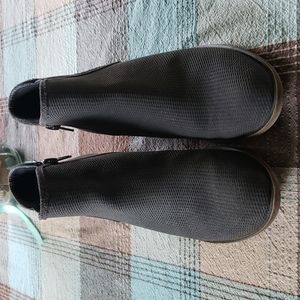 EUC Kensie Booties, Size 6.5